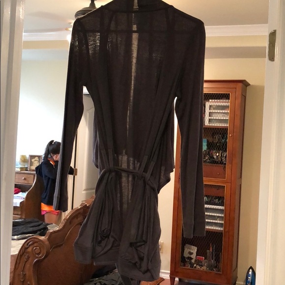 RYU - Picture 3 of 3